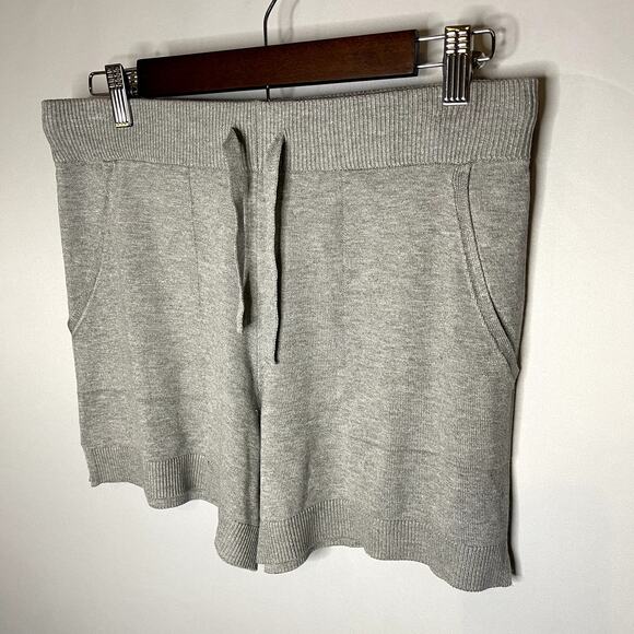 NWT Banana Republic womens gray drawstring shorts with pockets | Size Small - Picture 2 of 6